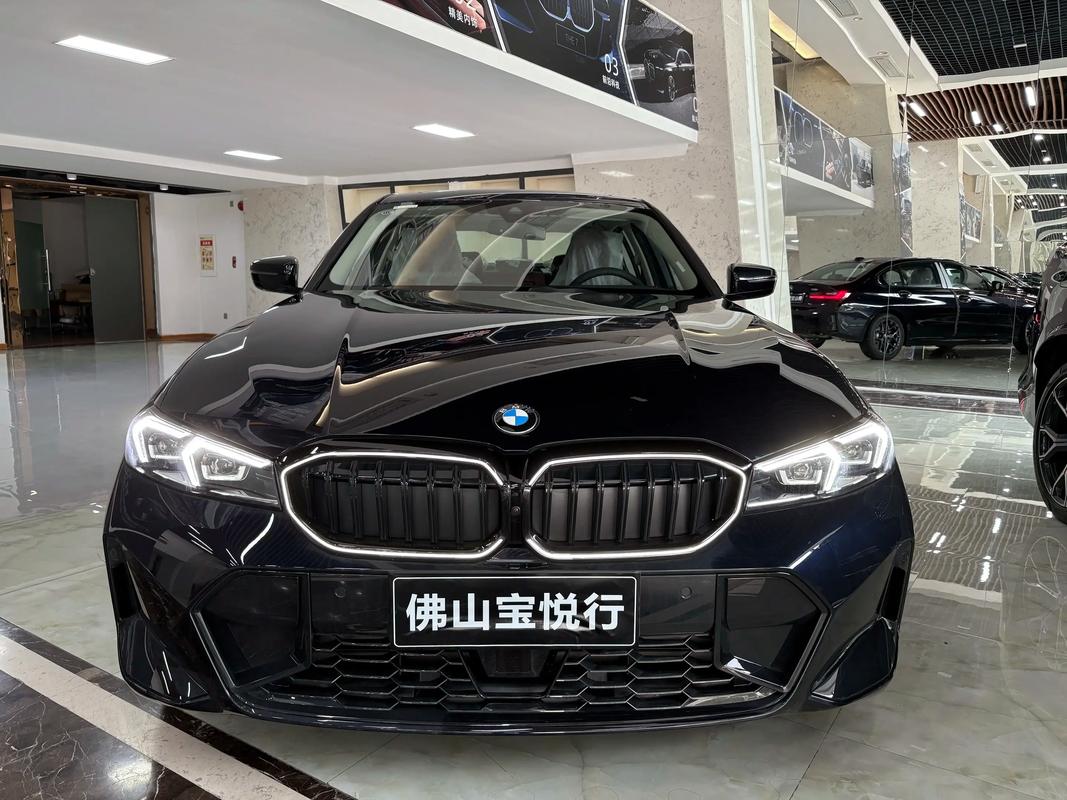 宝马330i曜夜(宝马330li曜夜)