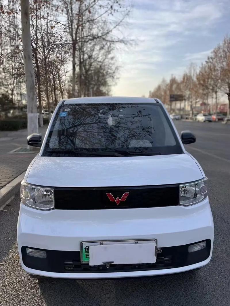 五菱宏光miniev二手车价格,五菱mini寿命一般几年