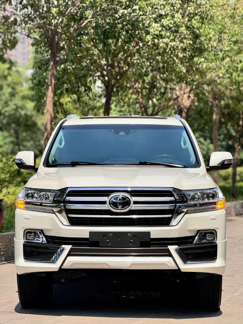 丰田兰德酷路泽vxrv8,丰田兰德酷路泽VXR5700