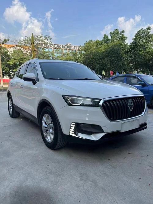 宝沃汽车x5价格与图片,沃尔沃小轿车图片与价格