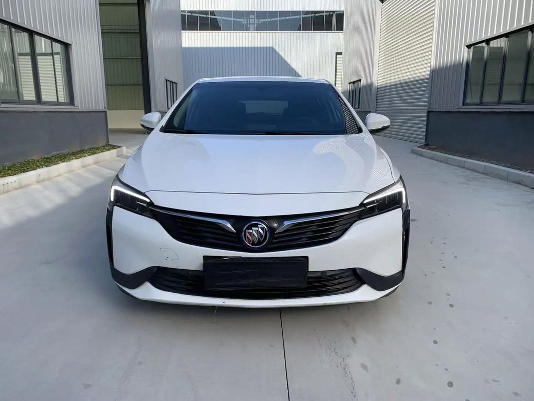 别克新能源车型,别克新能源车型橘黄色