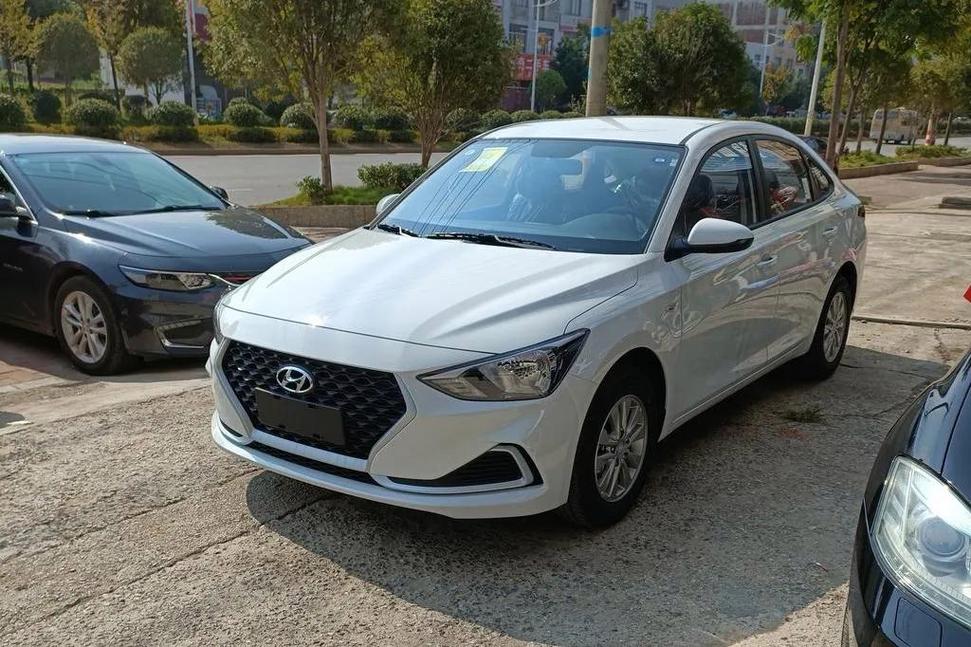 【悦动2022款报价及图片,悦动最新款】