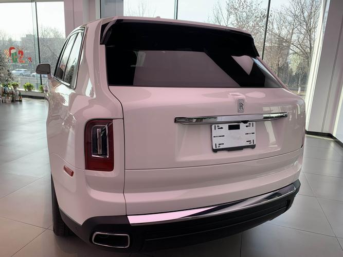 库里南图片及报价,库里南suv2021款图片