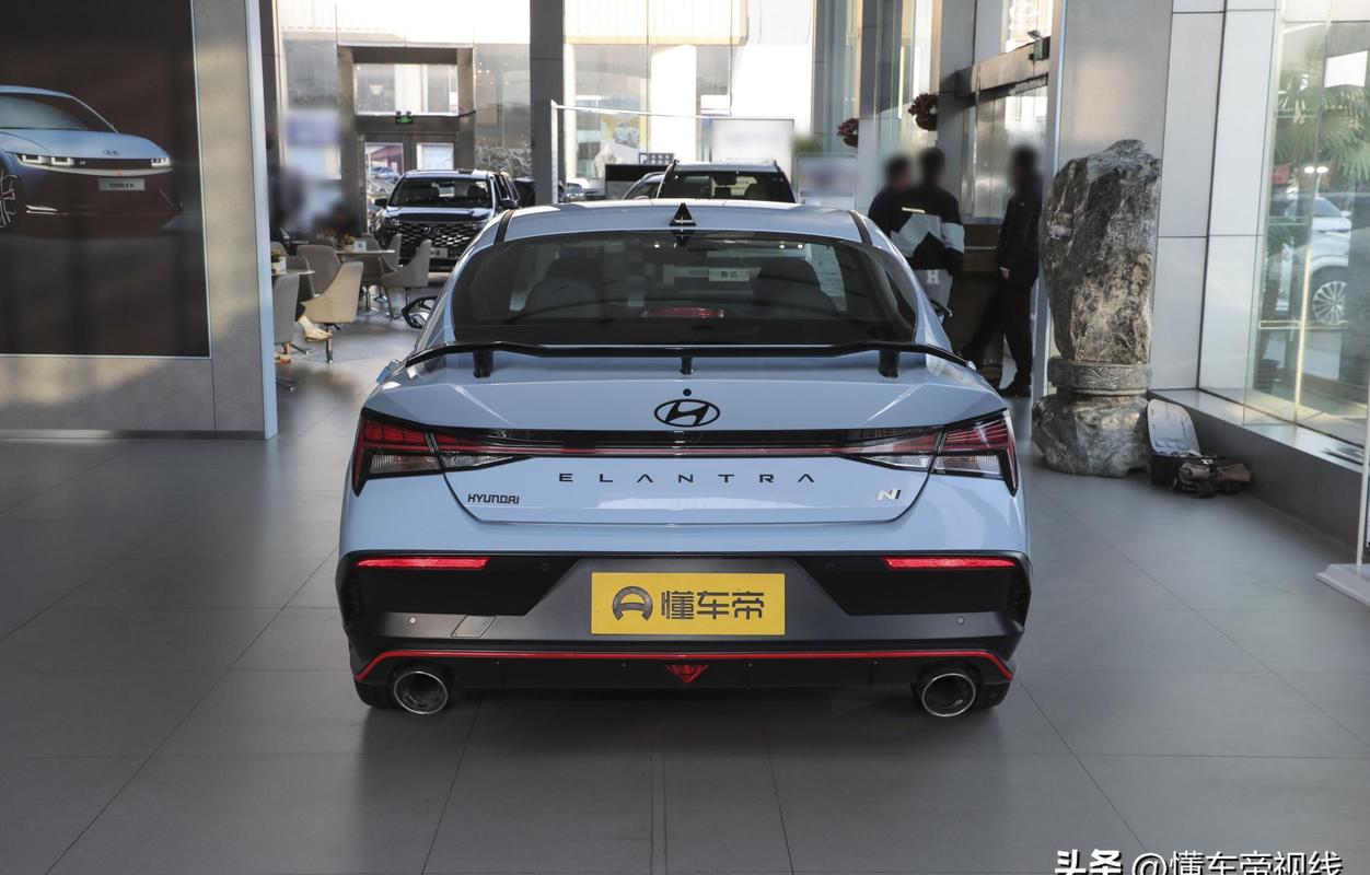 北京现代伊兰特最新款／北京现代伊兰特新车价格