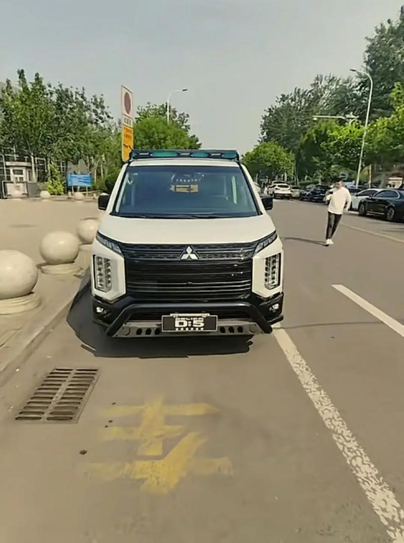 三菱得利卡d5天津港报价,天津港有三菱得利卡d5