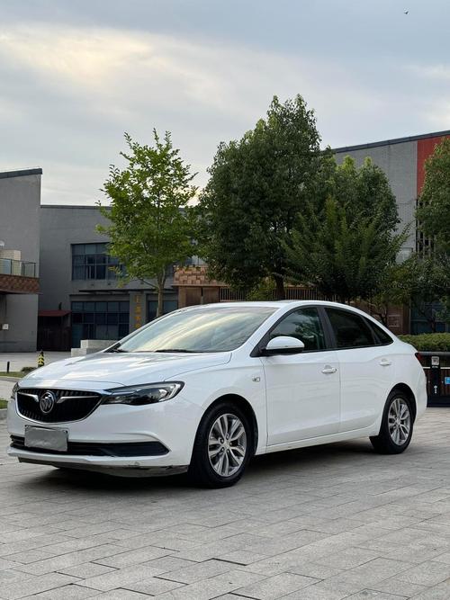 别克英朗怎么样3个缸 别克英朗哪个是三缸