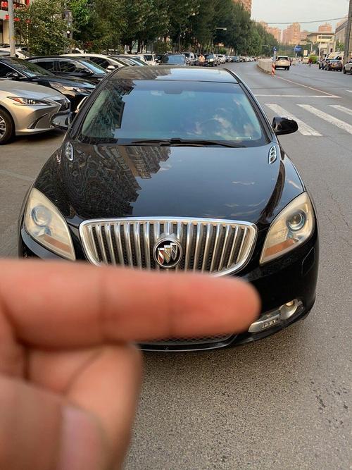 【2012年别克英朗gt,2012年别克英朗xt两厢车】