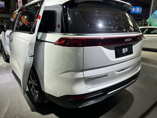 东风悦达起亚mpv嘉华,东风悦达起亚全新嘉华