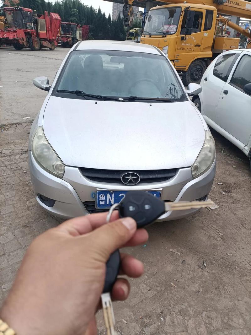 2009年江淮同悦二手车多少钱,09年江淮同悦新车多少钱